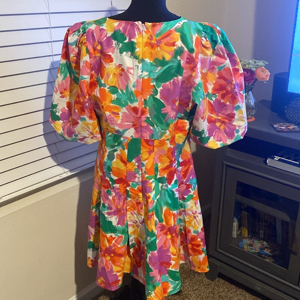 Floral Multicolor Puff Sleeve Dress - Picture 2 of 5